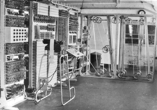 Colossus 10 with its extended bedstead in Block H at Bletchley Park in the space now containing the Tunny gallery of The National Museum of Computing